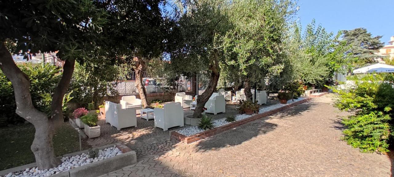 Villa Пестум Экстерьер фото