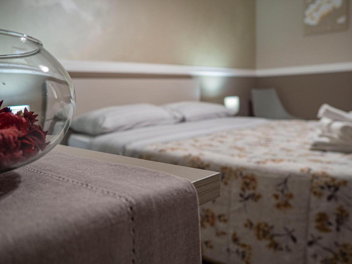Villa Пестум Экстерьер фото