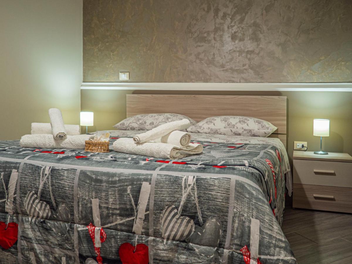Villa Пестум Экстерьер фото