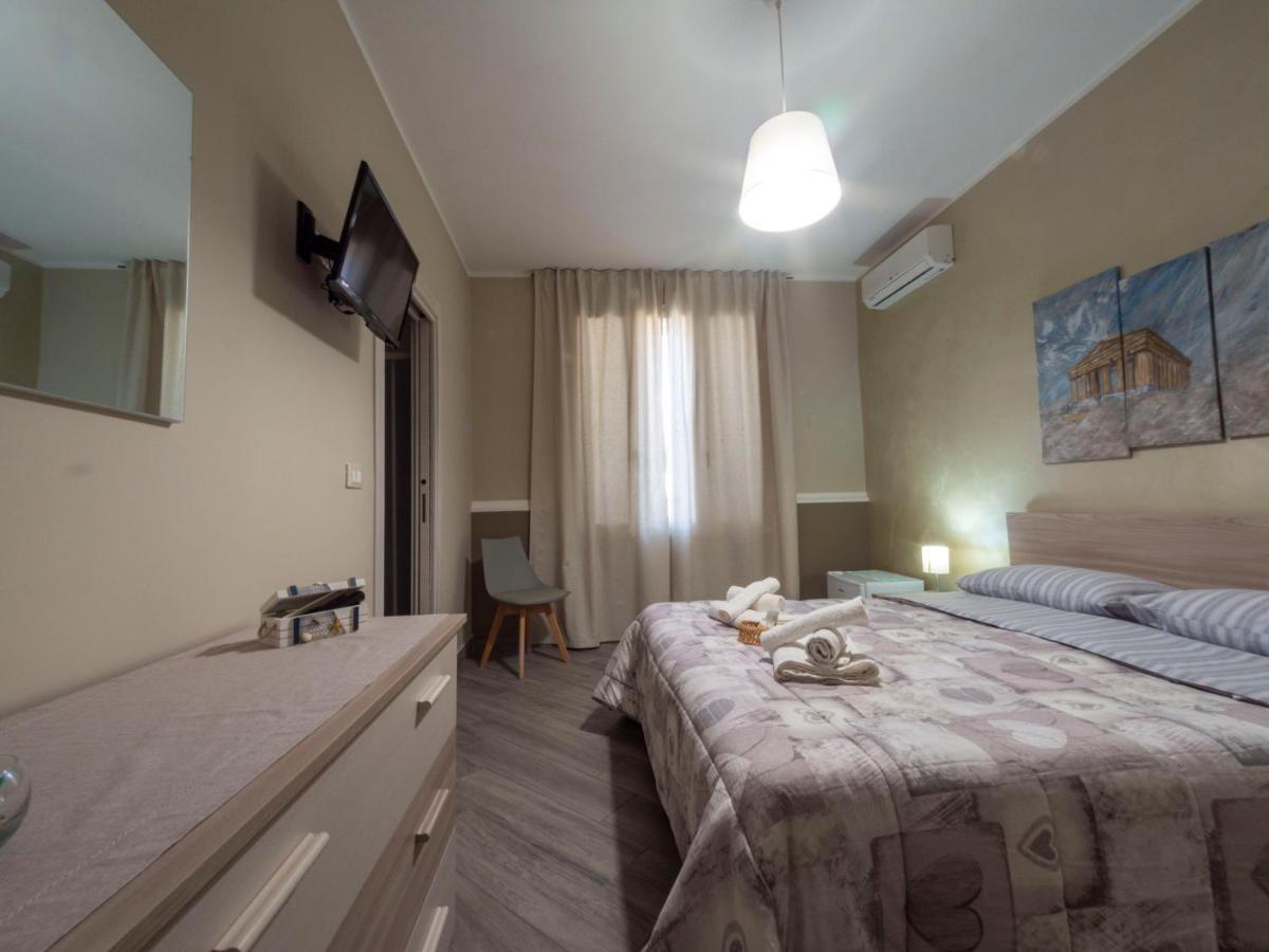 Villa Пестум Экстерьер фото