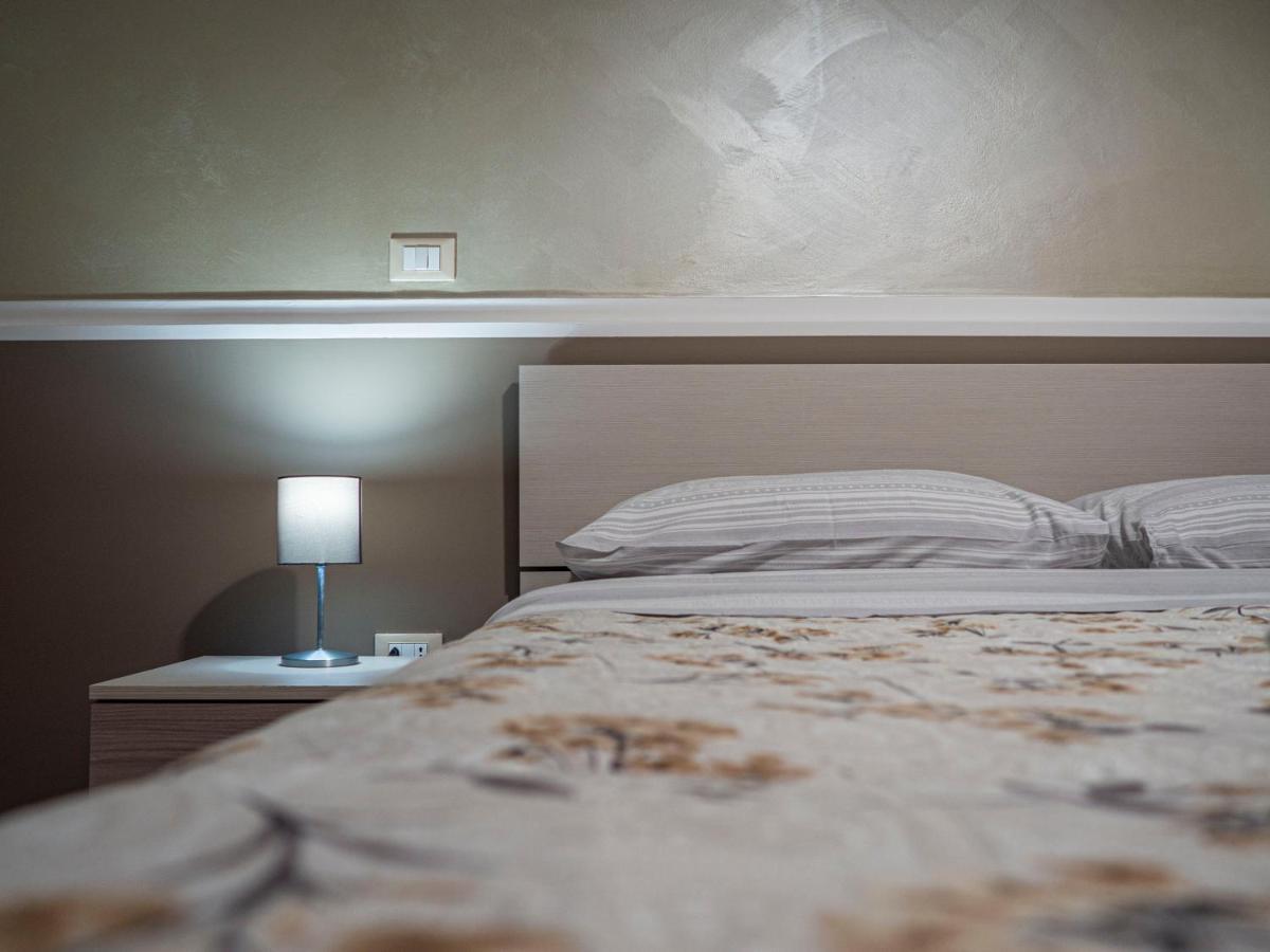 Villa Пестум Экстерьер фото